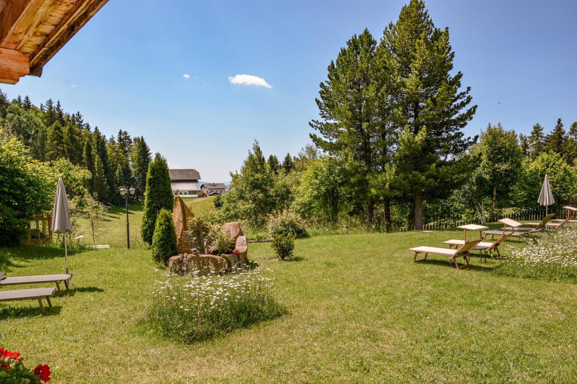 Berghotel Zum Zirm Collalbo Exteriér fotografie