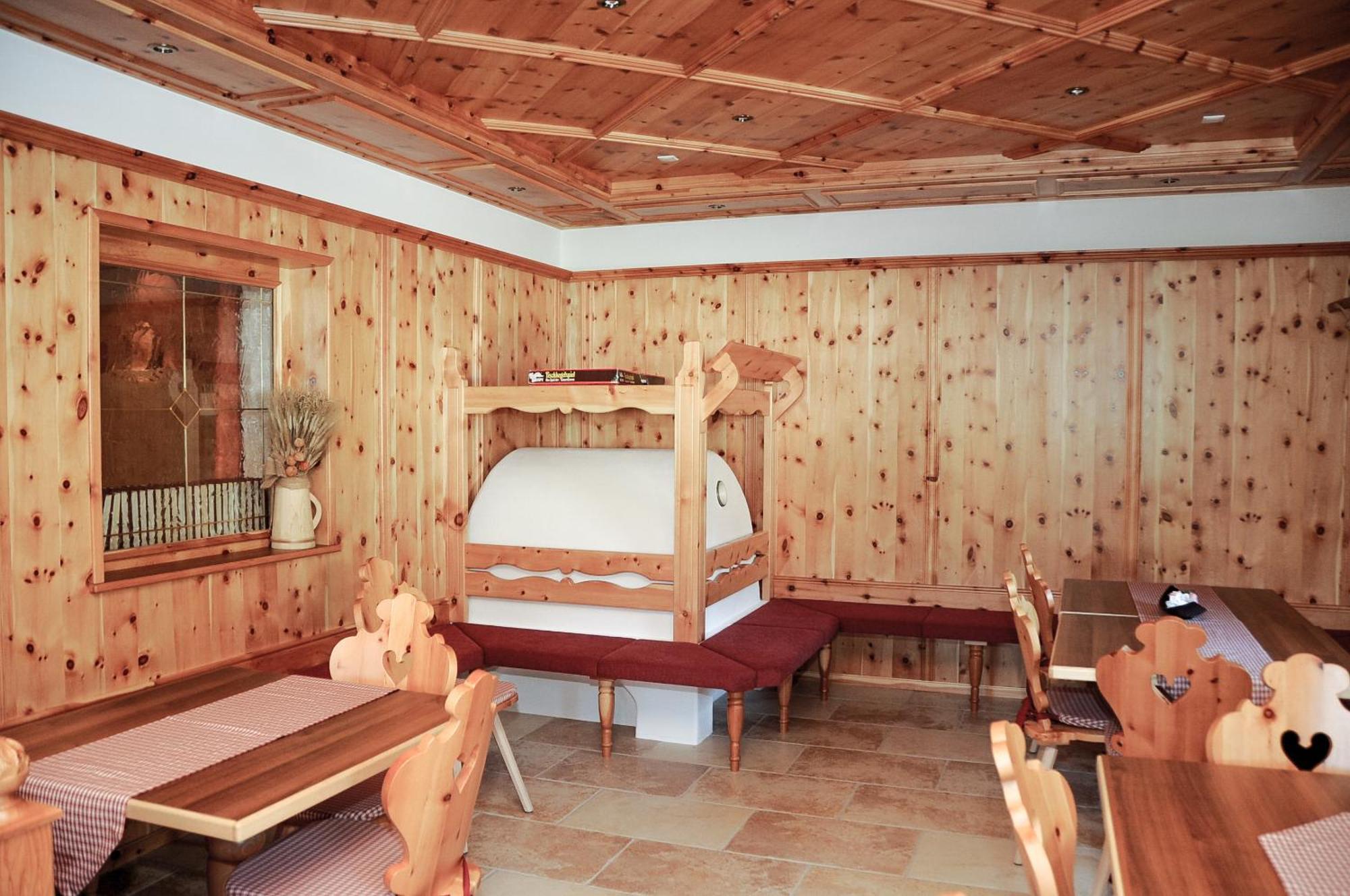 Berghotel Zum Zirm Collalbo Exteriér fotografie