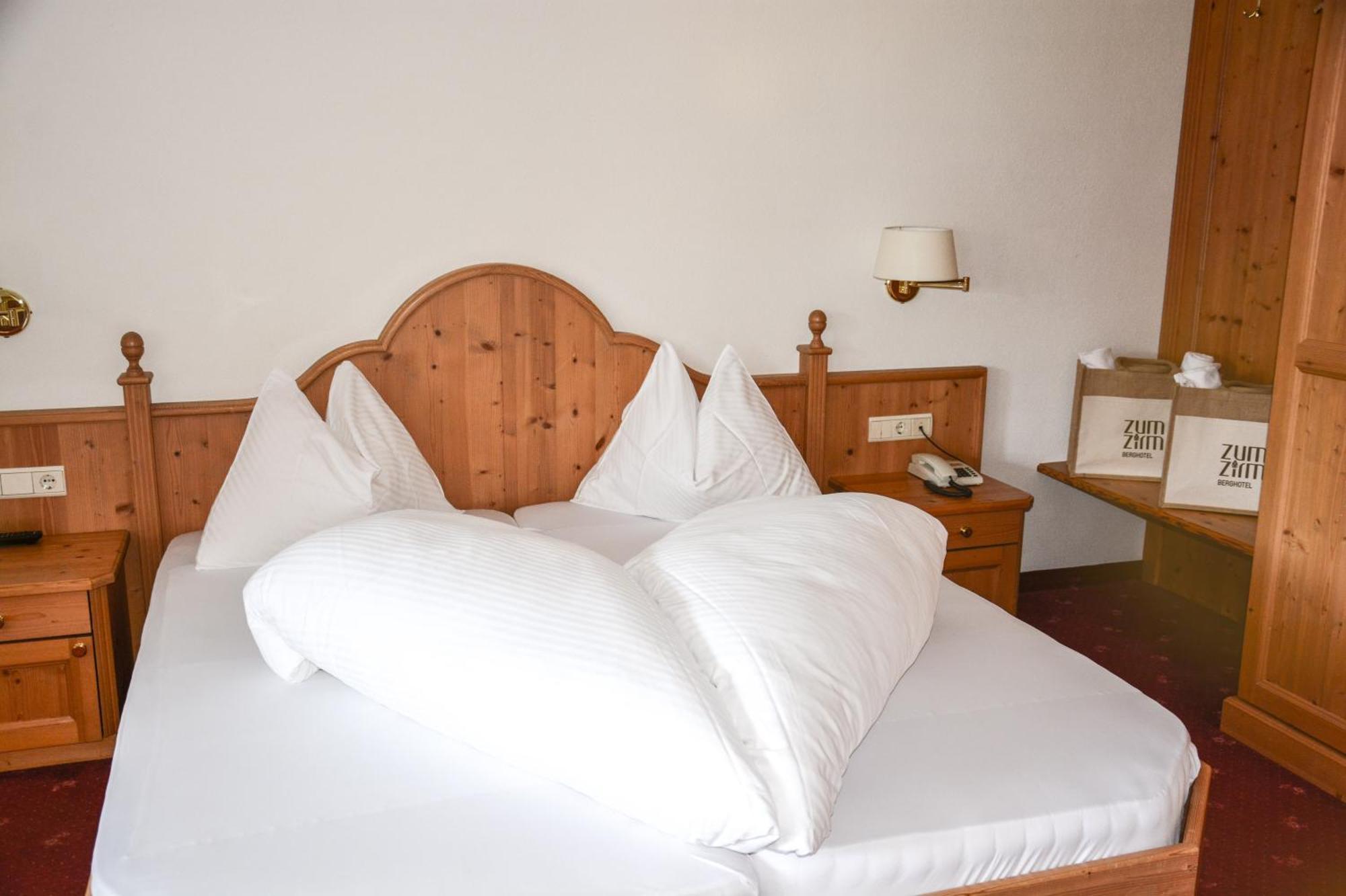 Berghotel Zum Zirm Collalbo Exteriér fotografie