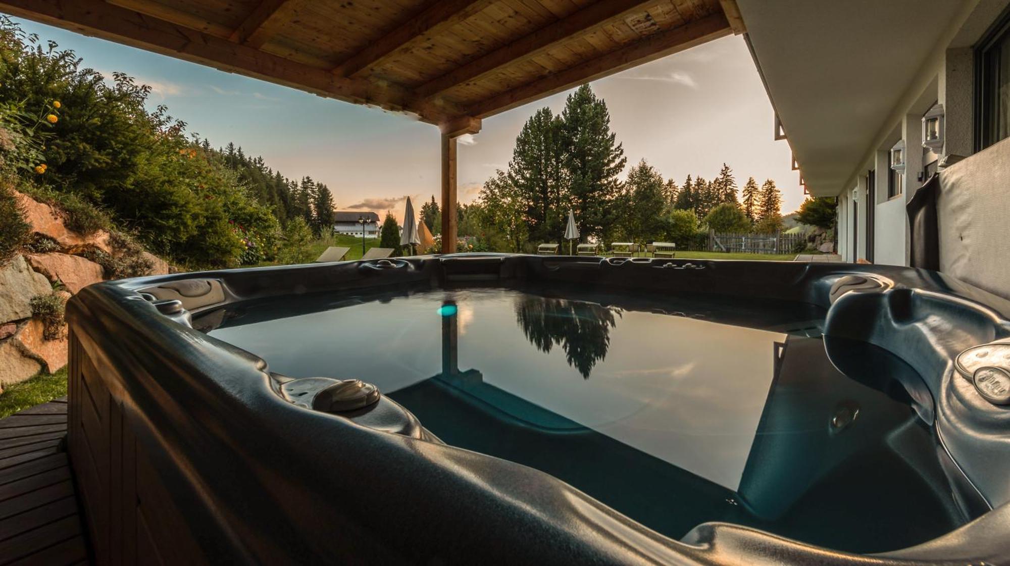 Berghotel Zum Zirm Collalbo Exteriér fotografie